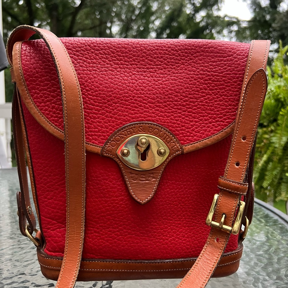 DOONEY AND BOURKE LARGE CAVALRY SPECTATOR VINTAGE BAG